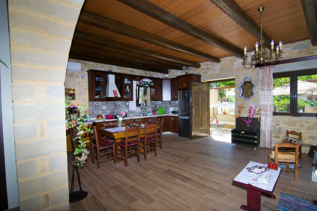 Vila Mansion Rokka Kíssamos Exteriér fotografie